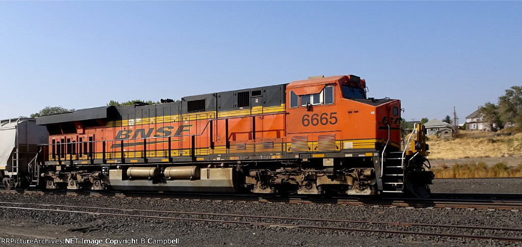 BNSF 6665